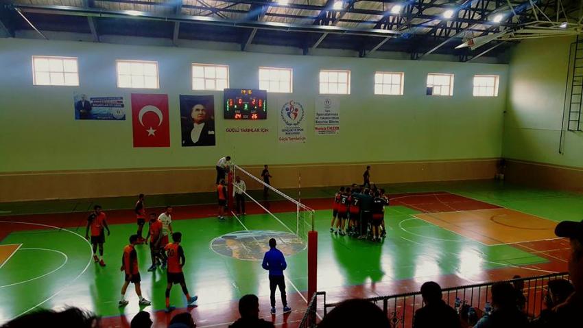 Ürgüp Voleybol Play-off'u Garantiledi