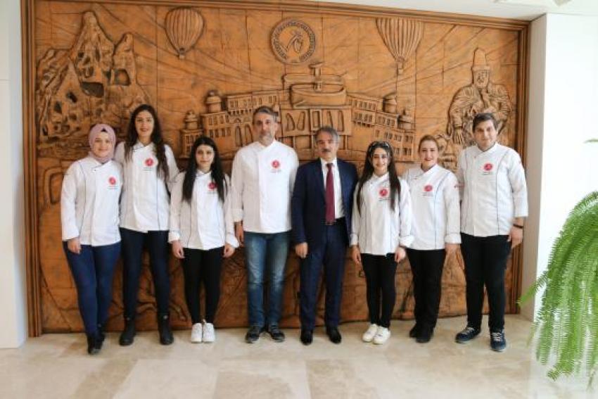 ÜSET MYO Aşçılık Programından Rektör Bağlı’ya Teşekkür Ziyareti