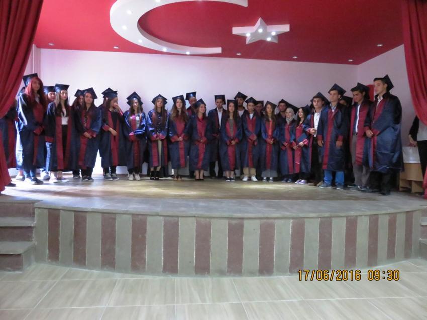 Tarihi Ürgüp Lisesi Son Mezunlarını Verdi