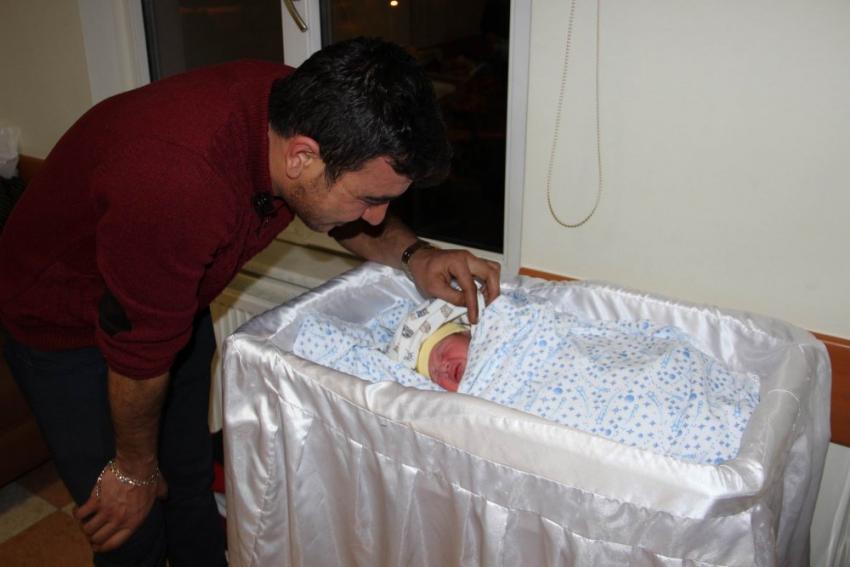 Yeni Yılın İlk Bebeği Ürgüp'lü Rüzgar Oldu