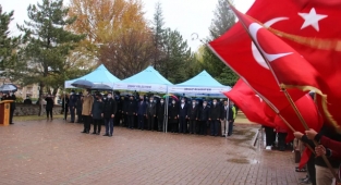 10 Kasım Mustafa Kemal Atatürk'ü Anma Programı Düzenlendi