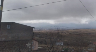 Mevsimin İlk Karı Yağdı