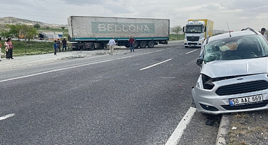 Trafik kazası meydana geldi