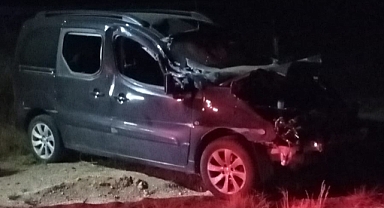 Kaza yapan sürücü hastaneden kaçtı