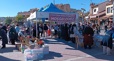SMA Hastası Yusuf Eren İçin Kermes Cumhuriyet Meydanında Devam Ediyor