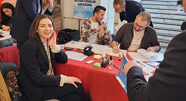 Fulya Gülşen Altınsoy, CHP Nevşehir için milletvekili adaylık başvurusunda bulundu