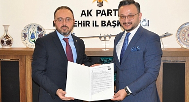 Mustafa Rauf Yanar, Milletvekili Aday Adaylığı Başvurusunu Yaptı