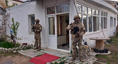 Jandarmadan Dev Uyuşturucu Operasyonu 70 Gözaltı