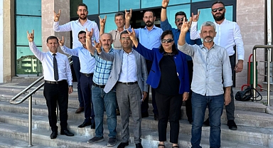 MHP Ürgüp İlçe Başkanı Mustafa Öz mazbatasını aldı