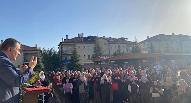 Ürgüp’te umreciler dualarla uğurlandı