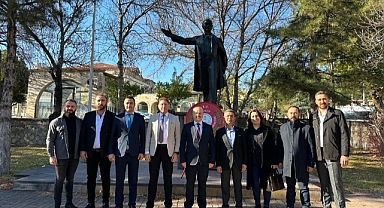 Başkan Öz “Çalmadık Kapı Sıkmadık El Bırakmayacağız”
