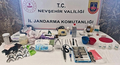 Ürgüp'te Sahte Diş Malzemeleri Ele Geçirildi
