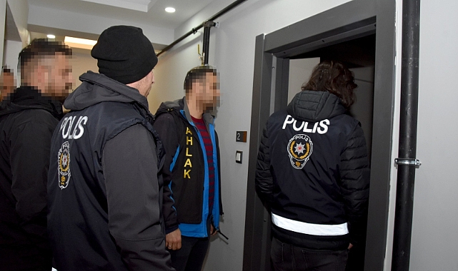 Nevşehir'de Masaj Salonlarına Fuhuş Operasyonu: 5 Gözaltı