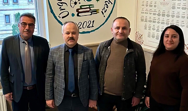 İlçe Milli Eğitim Müdürü Özdemir Bilsem ve 15 Temmuz ilkokulunu ziyaret etti