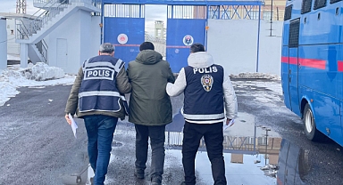 Aranan Şahıs Polis Ekiplerince Yakalandı 
