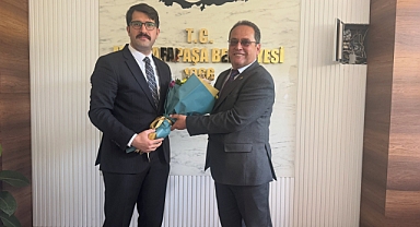Mustafa Özer ve Meclis Üyeleri Mazbatalarını Alarak Göreve Başladı