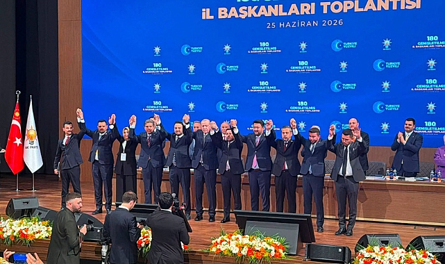 Nevşehir Belediye Başkanı Rasim Arı, AK Parti’ye geçti