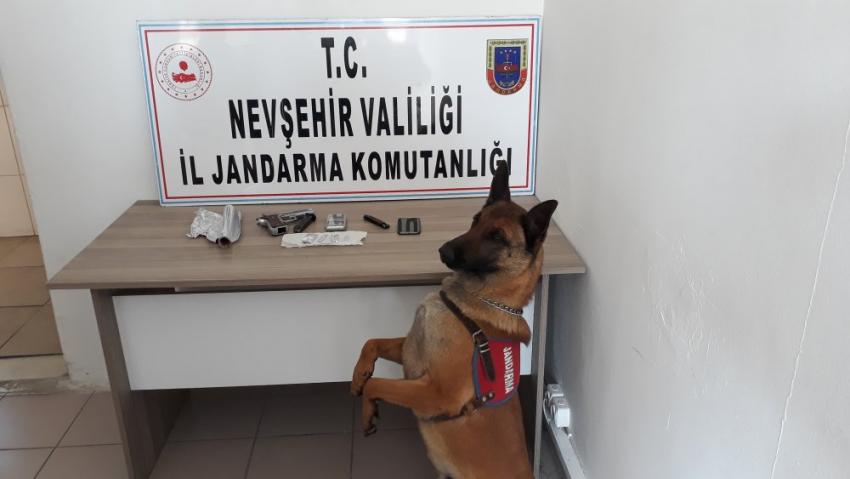 Uyuşturucu Tacirleri Jandarmanın Dikkatinden Kaçamadı