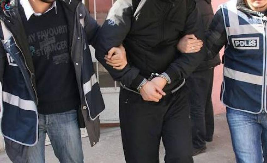 FETÖ Soruşturması 1 Öğretmen Tutuklandı
