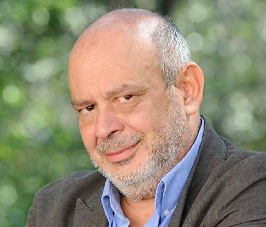 Kalp Krizi Geçiren Ünlü Oyuncu Hayatını Kaybetti