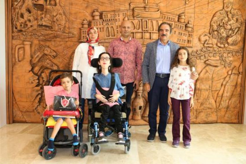 Ürgüplü Büşra Ay Çalıştı ve Kazandı