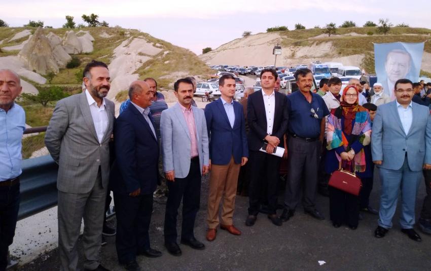 İki Köyü Birbirine Bağlayan Köprüde İftarla Açılış Yapıldı