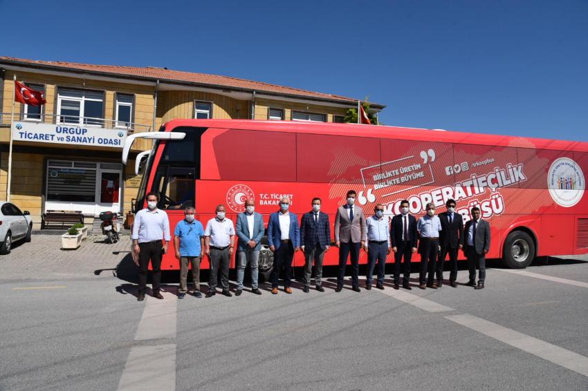 Kooperatifçilik Otobüsü Ürgüp'te