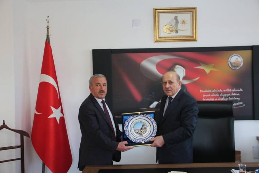 Prof. Dr. Burhan Kuzu Ortahisar'da