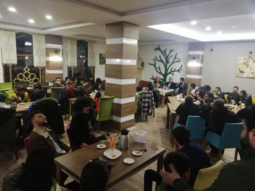 Belediye Başkan Adayı Bekir Ödemiş Gençlerle Buluştu