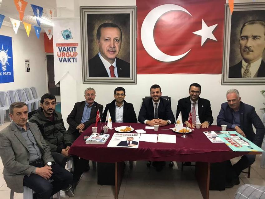 MHP’den AK Parti Seçim Ofisine Ziyaret