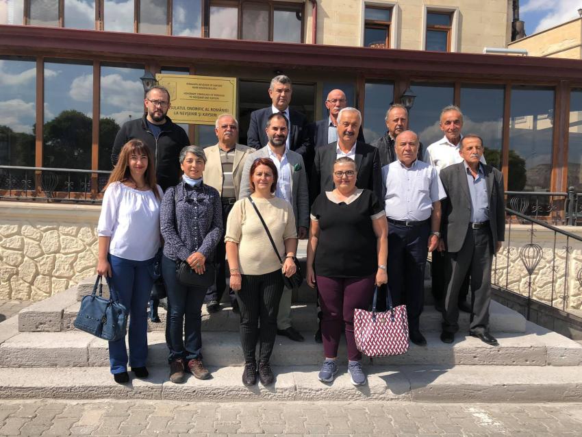 CHP Milletvekili Sarıaslan, Mehmet Dinler'i tebrik etti