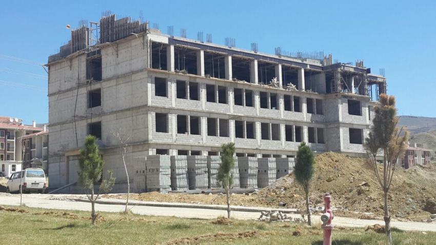 Toki İlkokul ve Ortaokul Bina İnşaatı Devam Ediyor