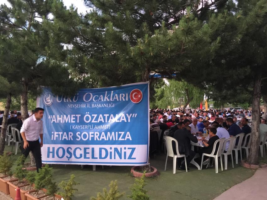 Ülkü Ocakları Tarafından İftar Programı Düzenlendi