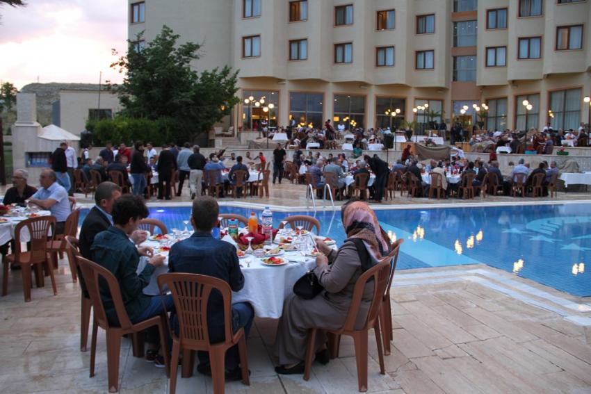 Esnaflar İftarda Bir Araya Geldiler