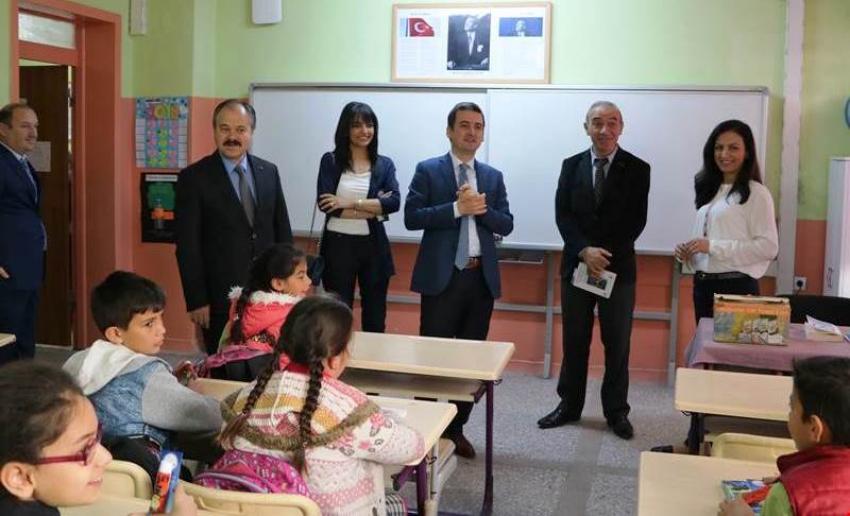 Kitap Okuma Günü Ortahisar Fatih Ortaokulu'nda Gerçekleşti