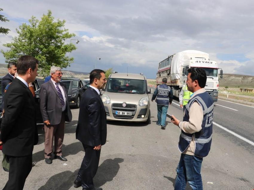 Vali Aktaş’tan Ürgüp Jandarma ve Polis Uygulama Noktasına Ziyaret