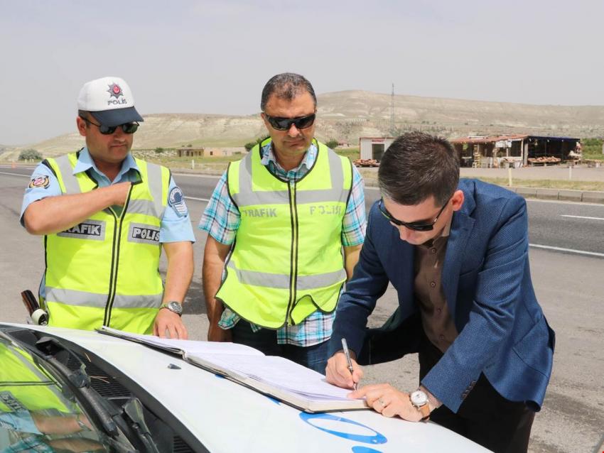 Kaymakam Maraşlı Yol Kontrol Noktasını Ziyaret Etti