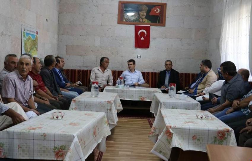 Kaymakam Mehmet Maraşlı Karlık ve Yeşilöz'ü Ziyaret Etti