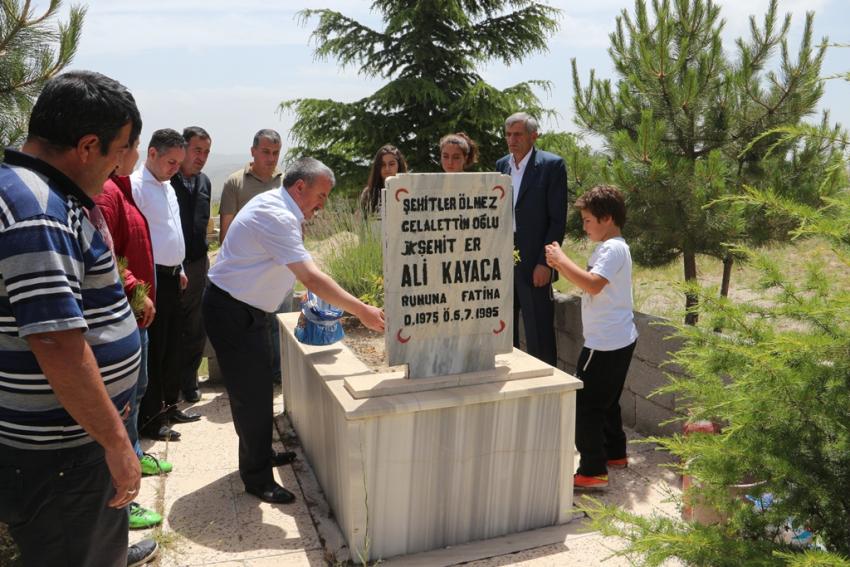 Ortahisarlı Öğrenciler Şehitlerini Unutmadılar