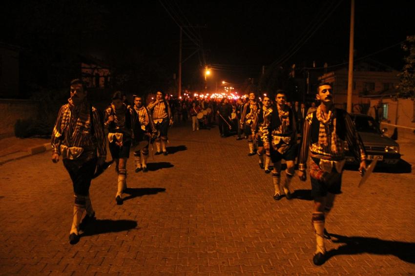 Fener Alayı Yürüyüşüne Vatandaşın Yoğun İlgisi