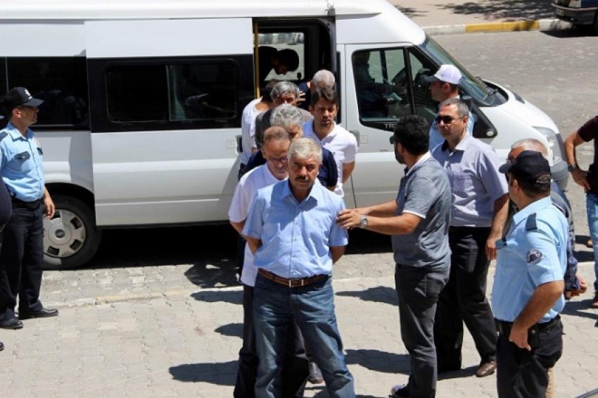 Aralarında Ürgüplülerinde Bulunduğu 21 sanıklı FETÖ mahkemesi başladı