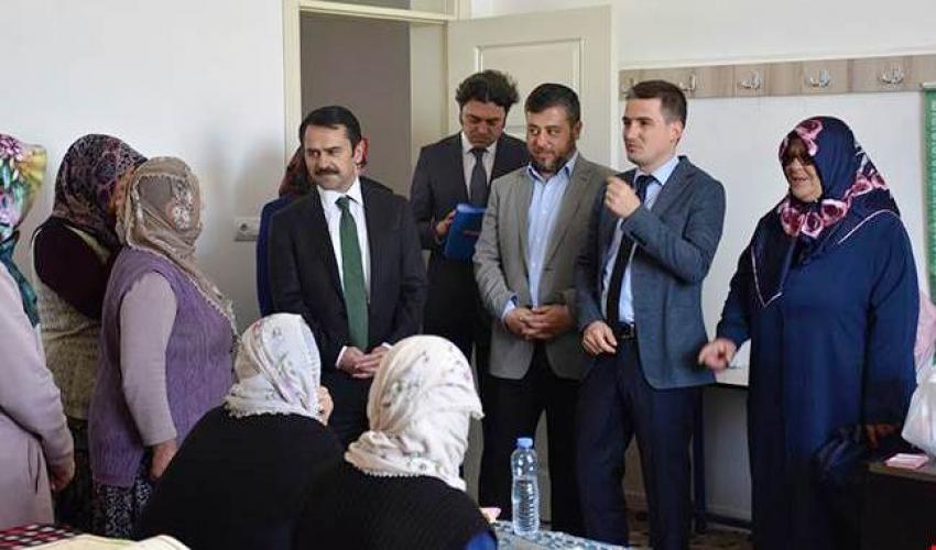 Vali Aktaş Başdere Köyü Yardımlaşma Derneğini Ziyaret Etti
