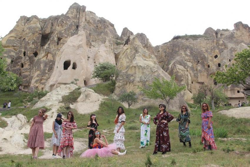 Taylandlı mankenler Kapadokya’da tanıtım filmi çekti