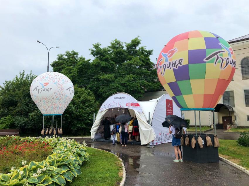 Kapadokyalı turizmciler Rusya’da Türkiye festivaline katıldı
