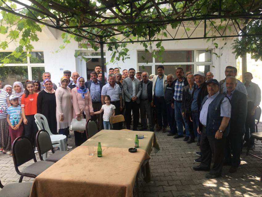 AK Parti İl Başkanı Yanar 7'den 77'ye Herkesi Kucaklıyor