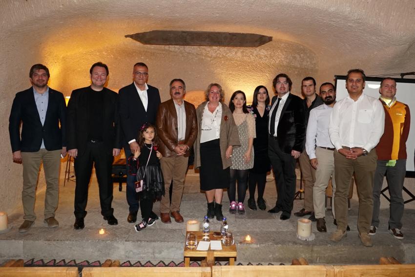 Bezirhane’de ‘Notalardaki Vatan Aşkı’ Konser ve Söyleşisi Düzenlendi