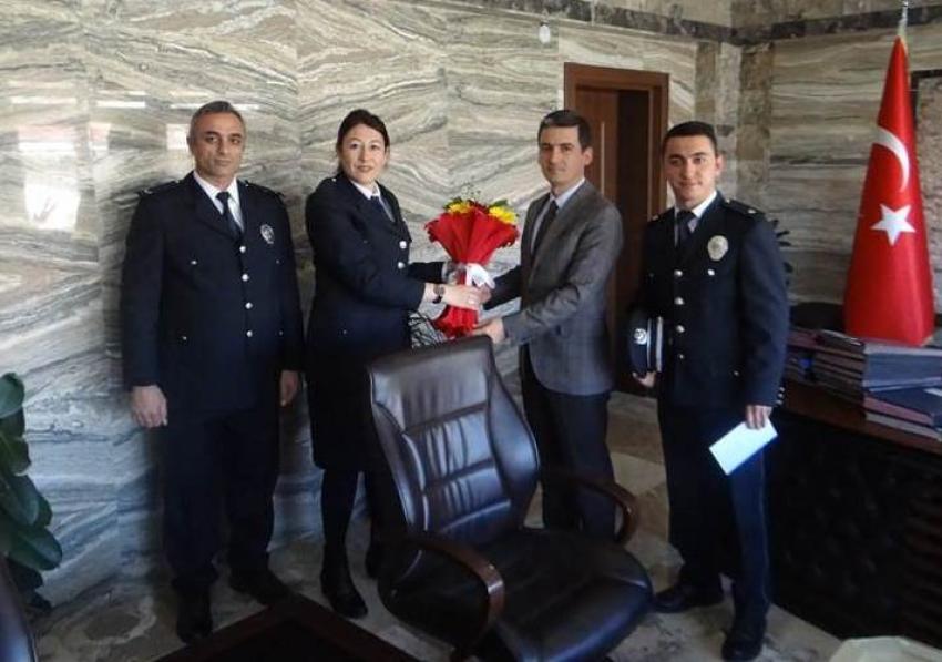 Polis Memurları Kaymakam Mehmet Maraşlı'yı Ziyaret Etti