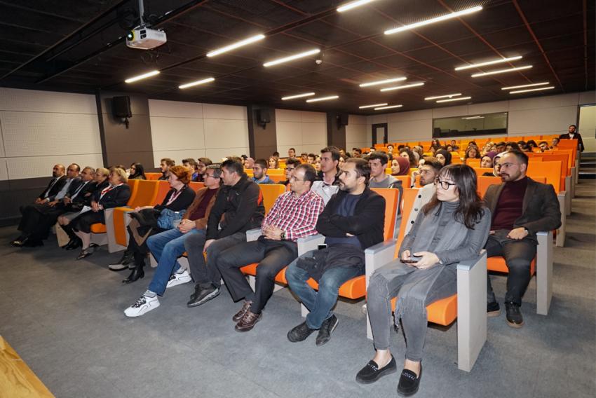 Kapadokya Üniversitesinde Türkçenin Tarihi ve Coğrafi Vatanı Konuşuldu