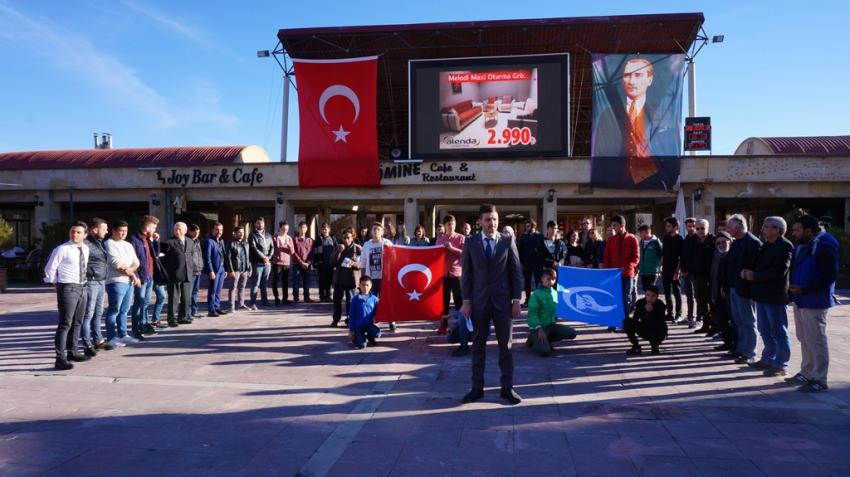 Ülkücüler Cumhuriyet Meydanında Andımızı Okudu