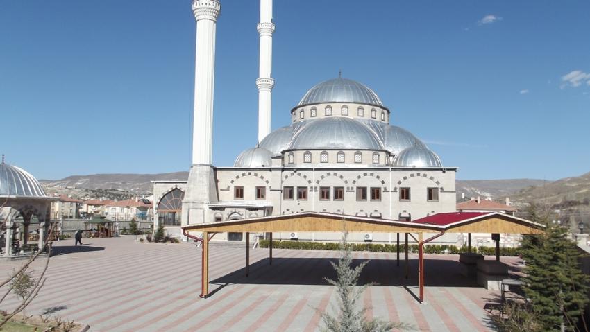 Ticaret Odasından Musalla Camisine Destek